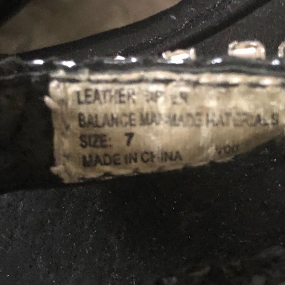 Sandles - Picture 5 of 5